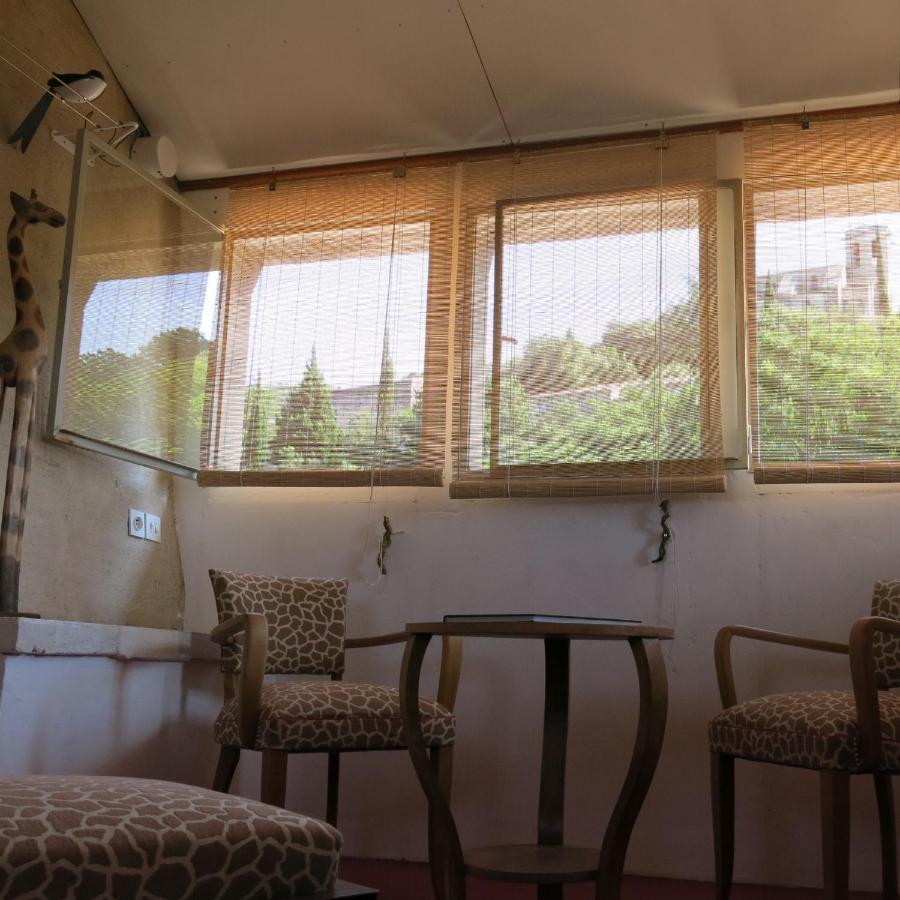 Oppède La Buissonniere Bed & Breakfast エクステリア 写真